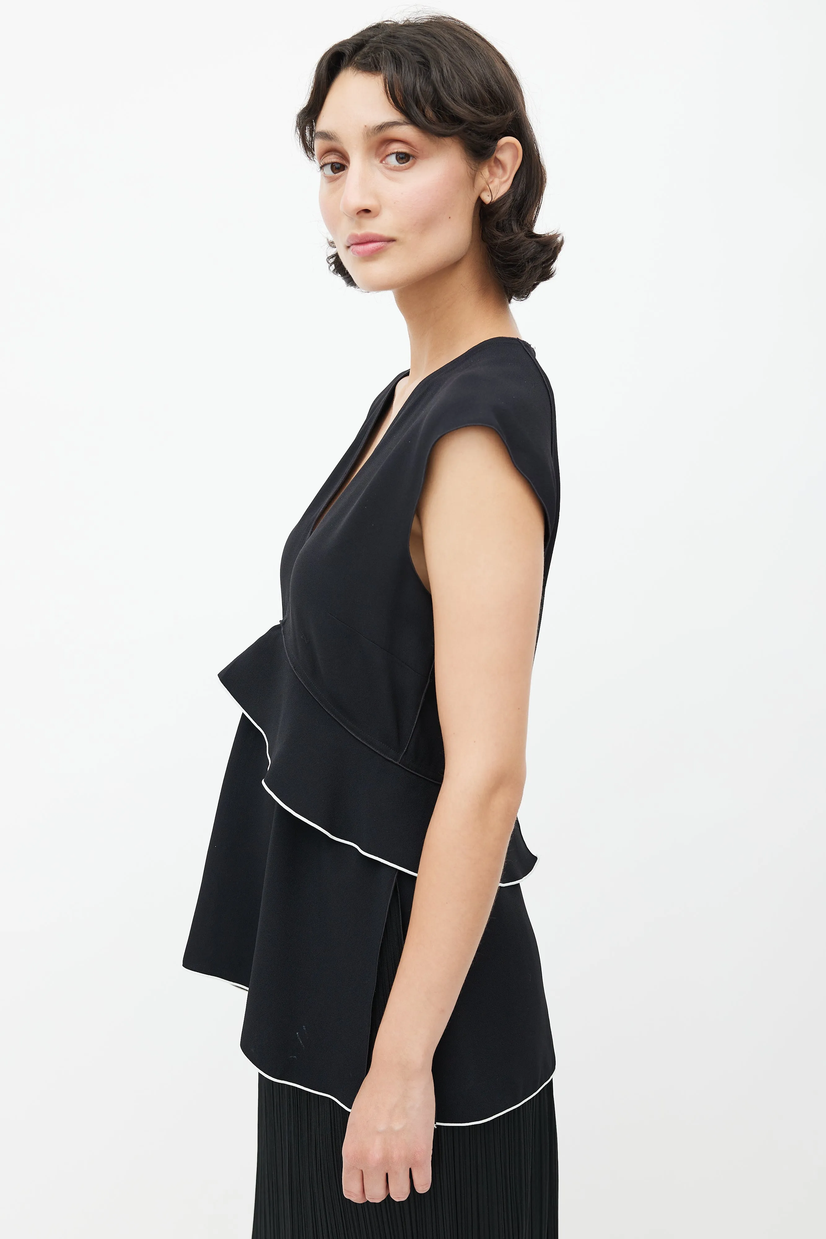 Black & White Ruffled Top