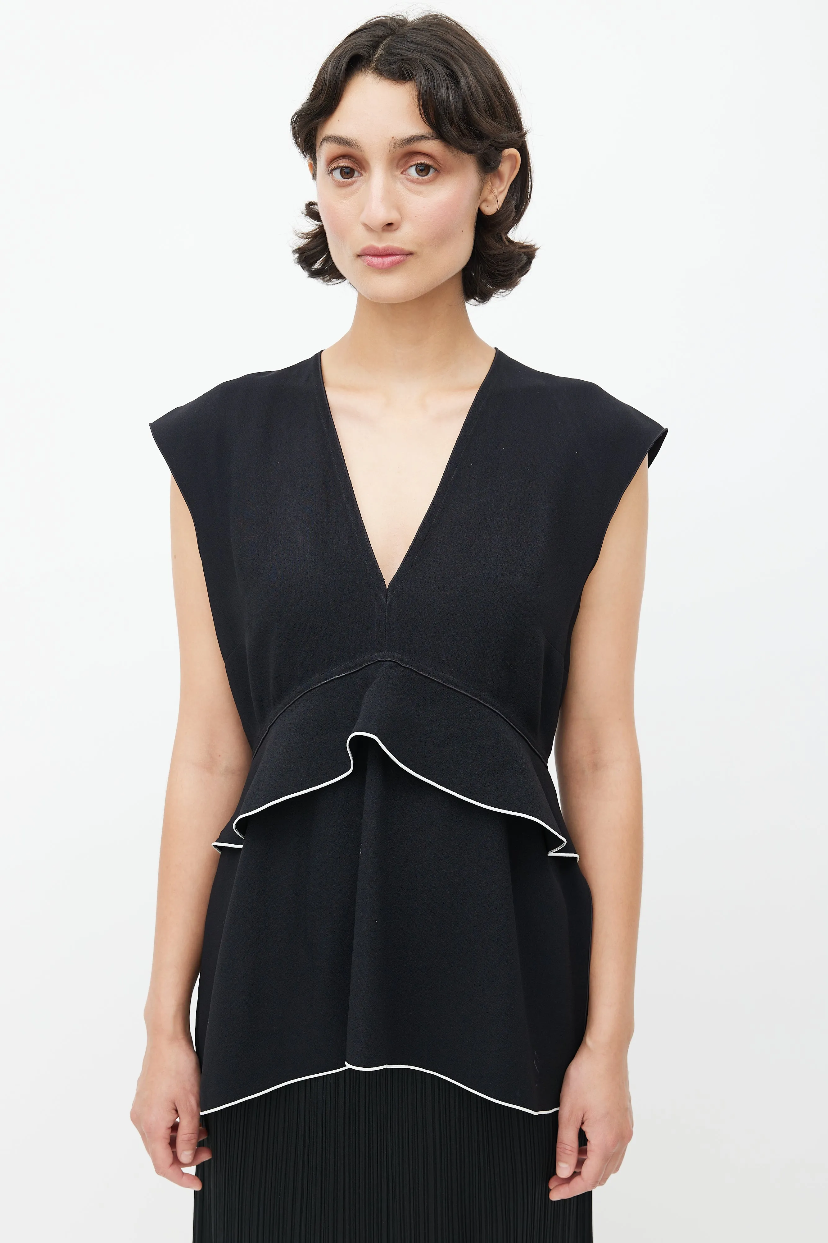 Black & White Ruffled Top