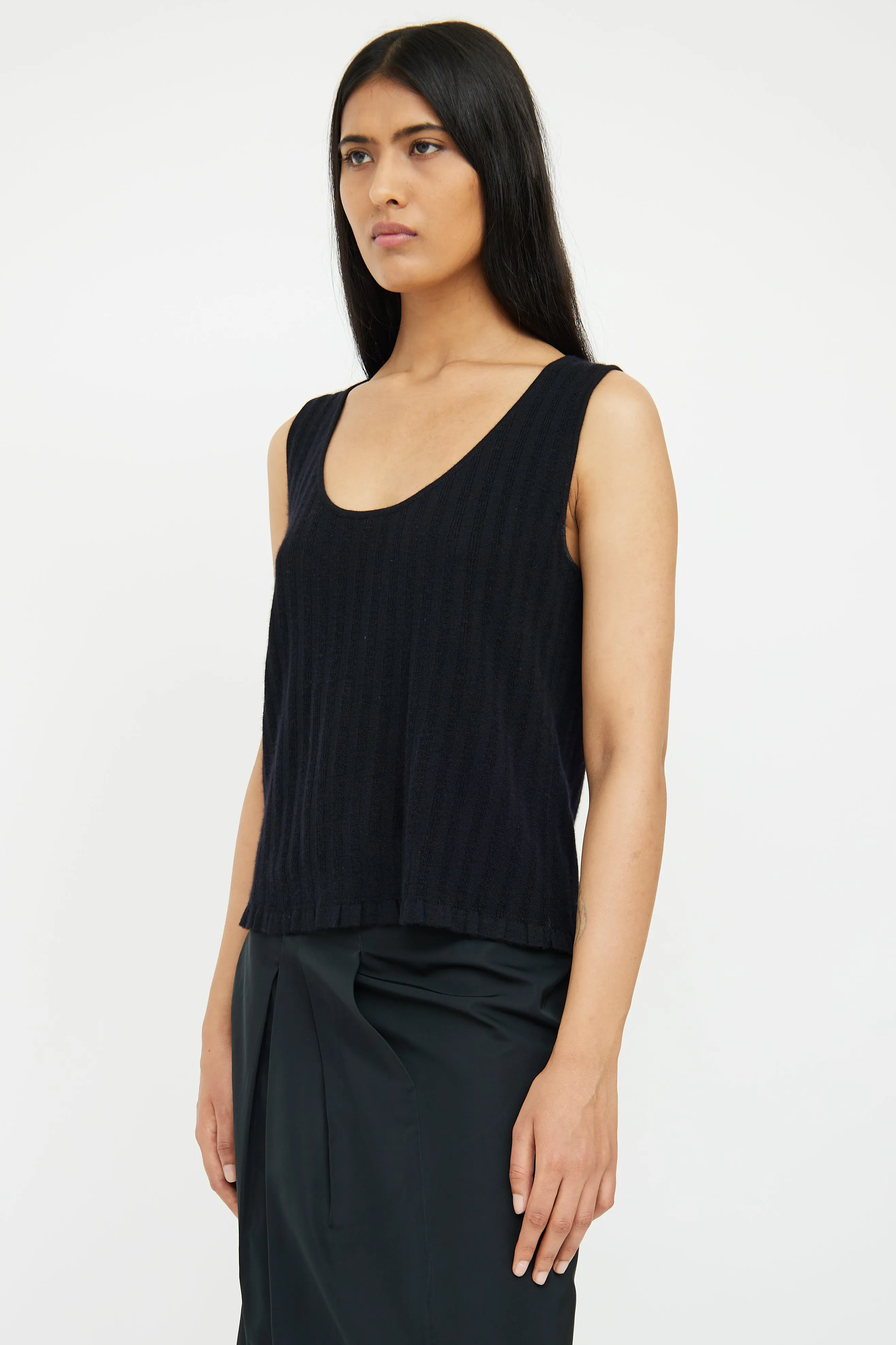 Black Cashmere Sleeveless Knit Top