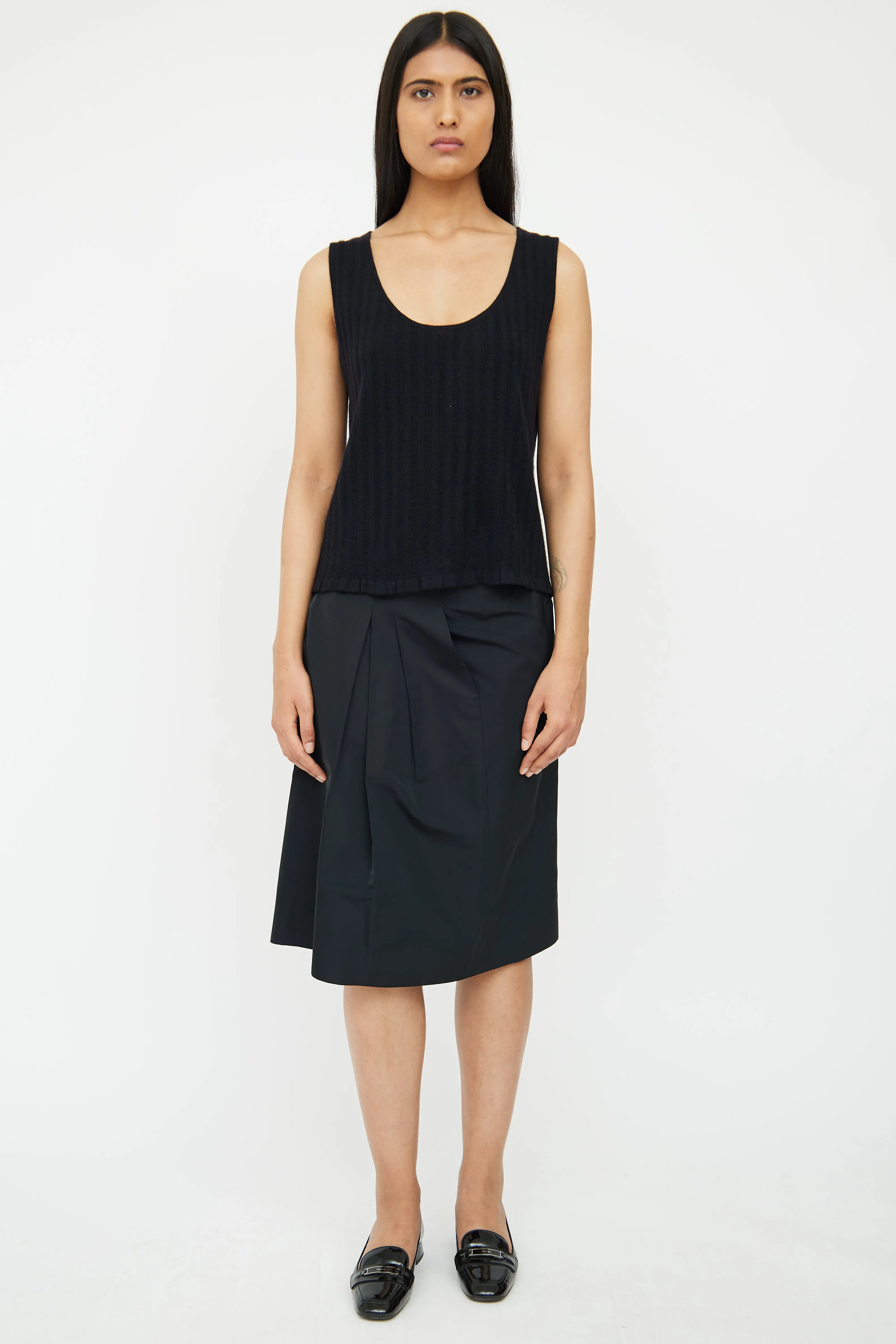 Black Cashmere Sleeveless Knit Top