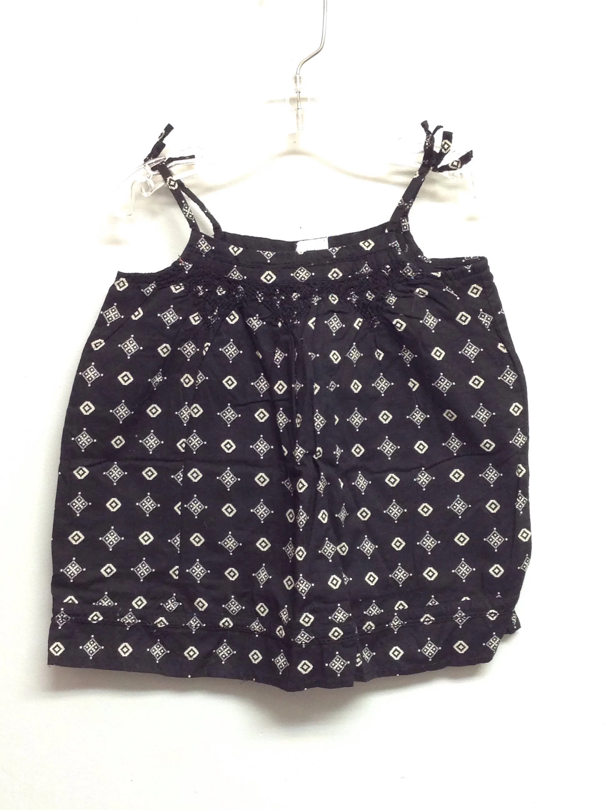 Gap Size 5 Black Cotton Girls Tees/Polos/Tunics